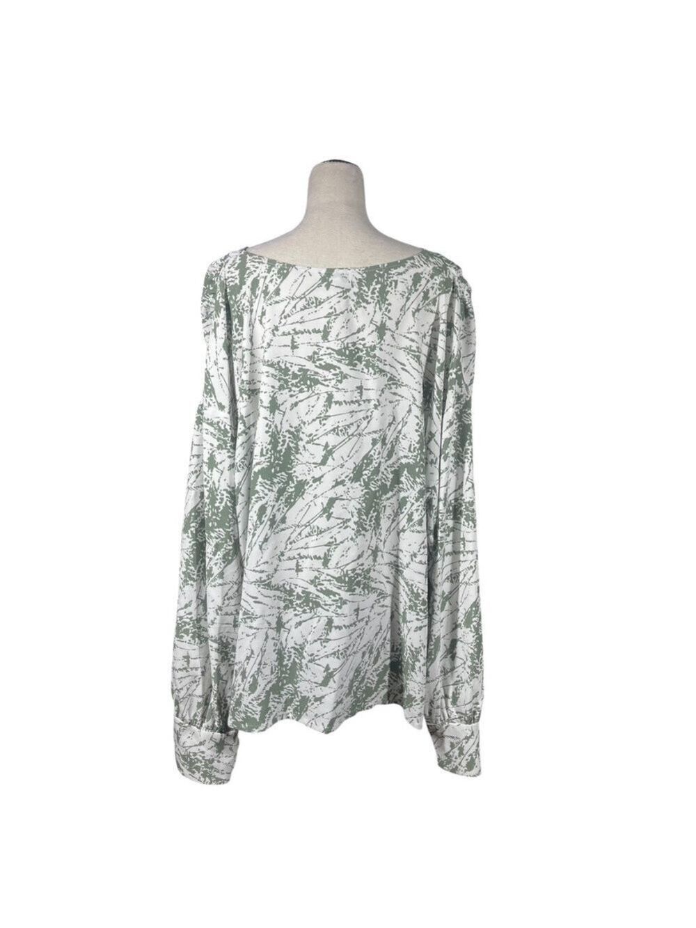 Nordstrom Plus Size Blouse - Picture 3 of 3